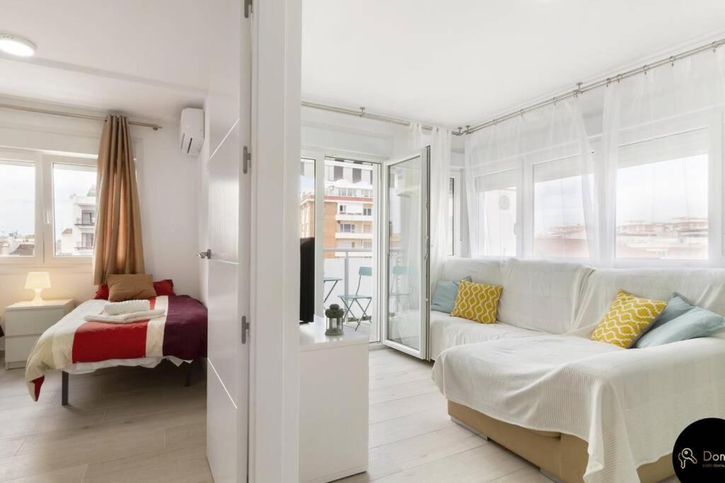 Nice Apartment View With Balcony In فوينخيرولا المظهر الخارجي الصورة